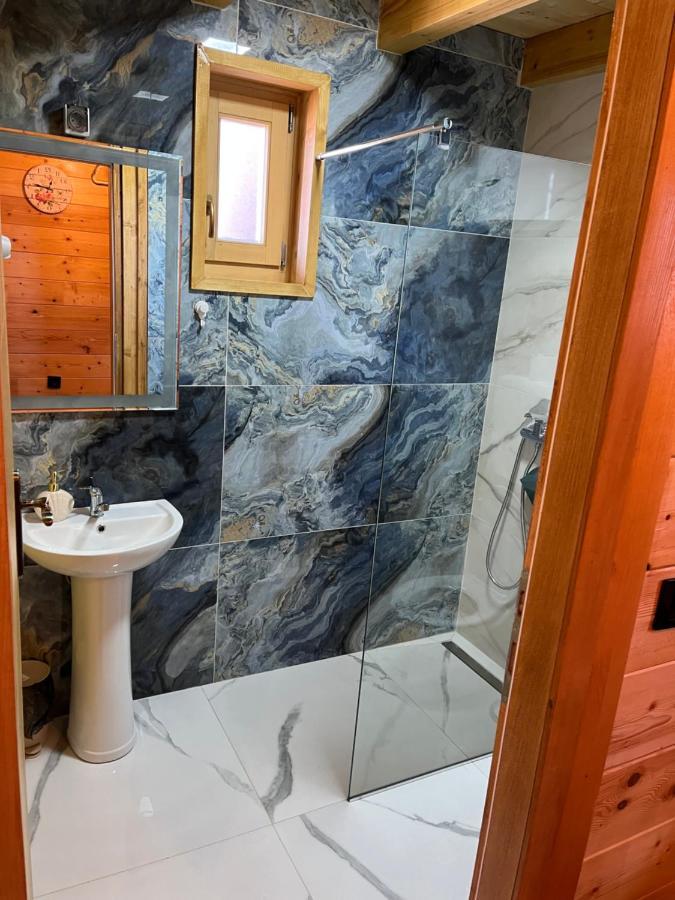 Apartmani Joka - Drvene kucice Vrdnik Exterior foto