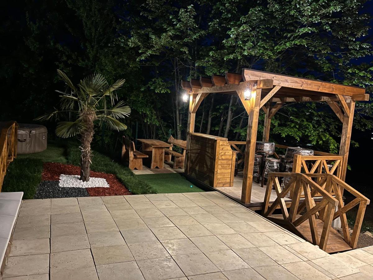Apartmani Joka - Drvene kucice Vrdnik Exterior foto